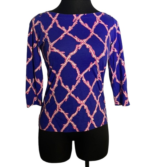 Lilly Pulitzer Tops - Lilly Pulitzer blue with pink shirt.  Size M